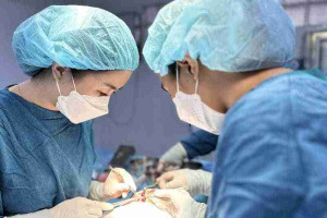 Bác sĩ giải đáp: 16 tuổi nâng mũi được không và độ tuổi phù hợp?