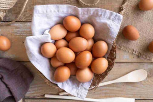 Nâng mũi ăn trứng có nguy hiểm không? Tại sao?