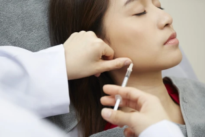 Tất tần tật về tiêm trẻ hoá tạo hình khuôn mặt